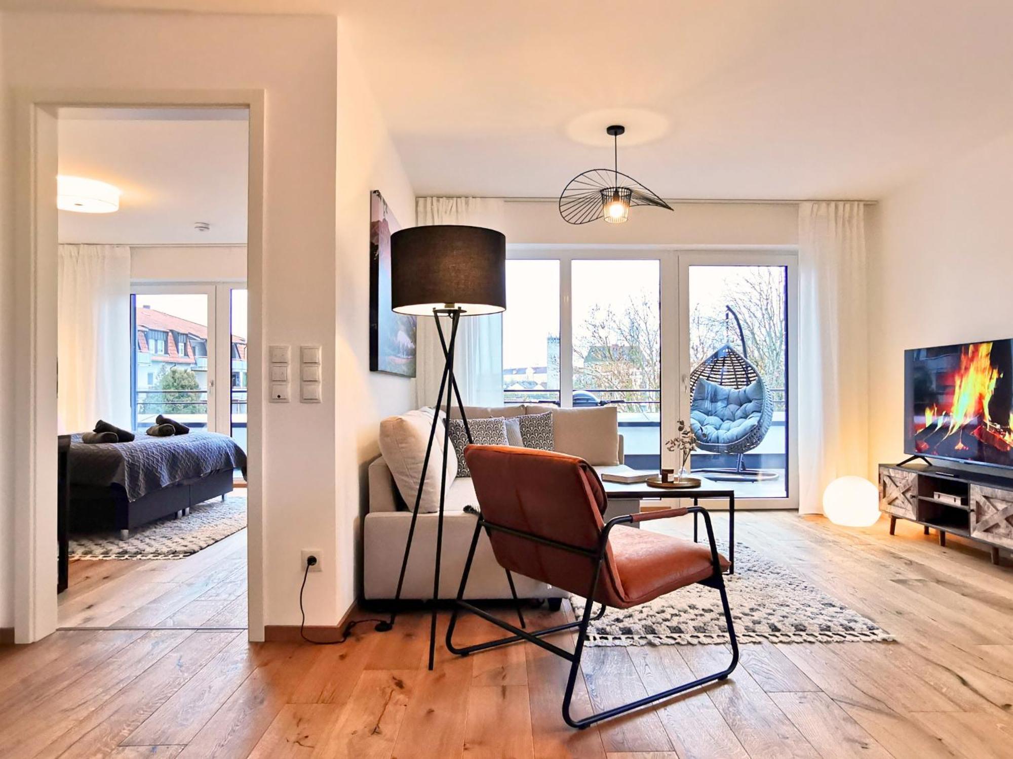 Apartamento Fynbos Penthouse Deluxe, Balkon, Parkplatz Straubing Exterior foto