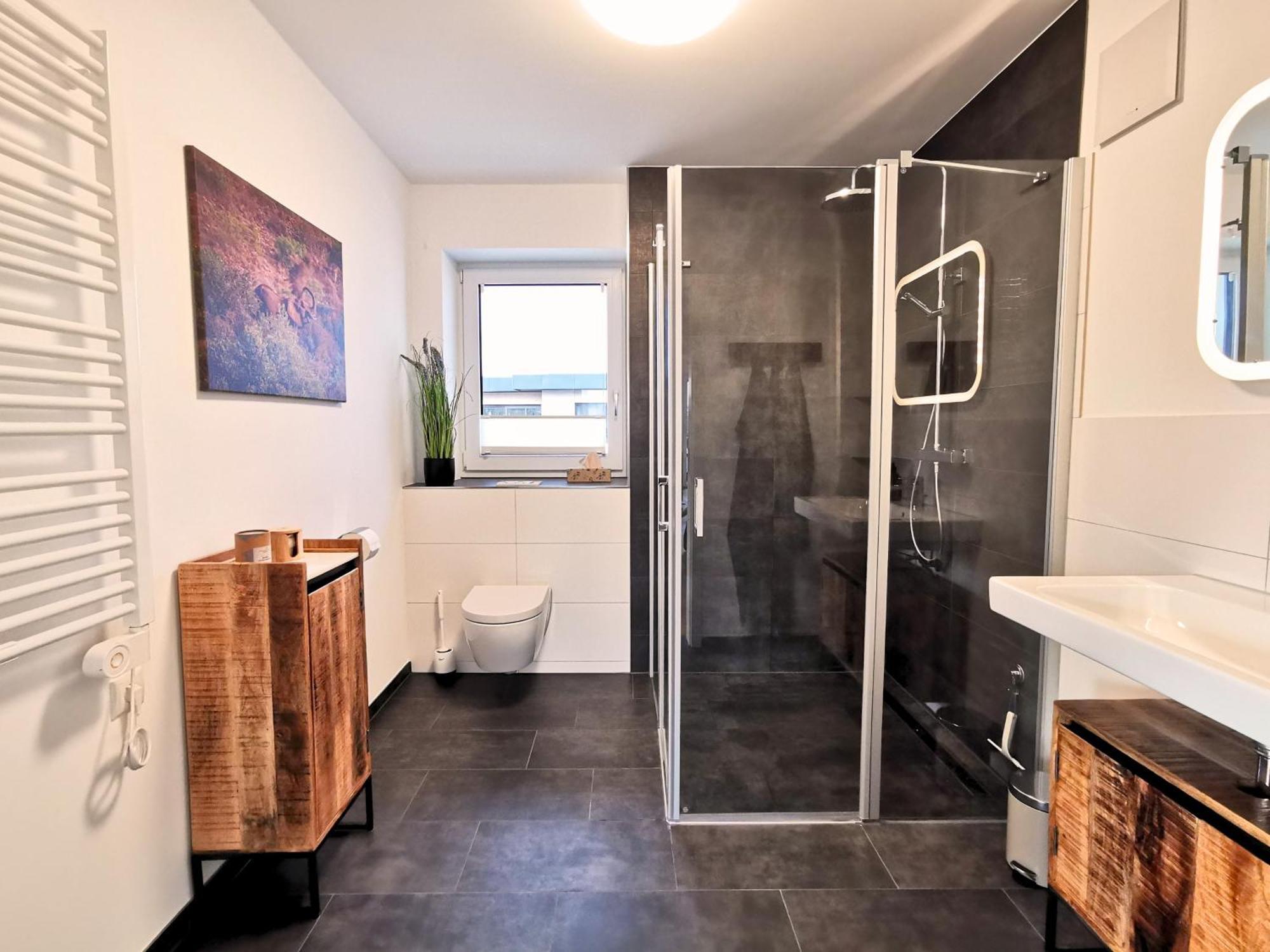 Apartamento Fynbos Penthouse Deluxe, Balkon, Parkplatz Straubing Exterior foto
